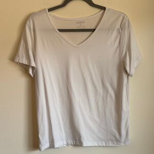 SHEIN Cream V-Neck Short Sleeve Tee Size XL